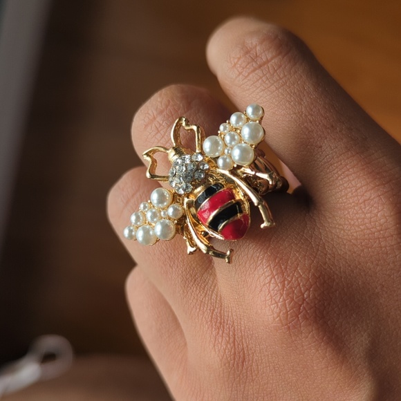 Bee Adjustable Ring - Picture 1 of 5